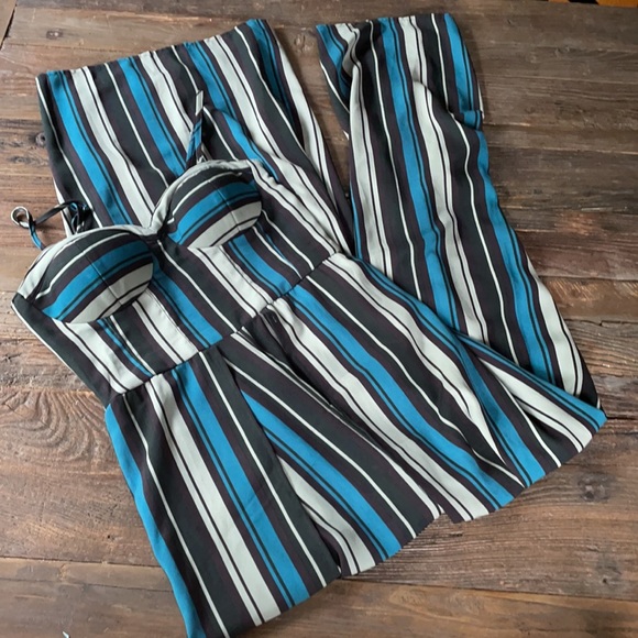 Bustier top jumpsuit EUC - Picture 3 of 6